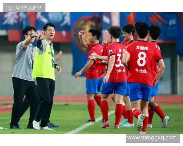 大威足球：探索足球世界的魅力与激情，助力青少年成长与发展