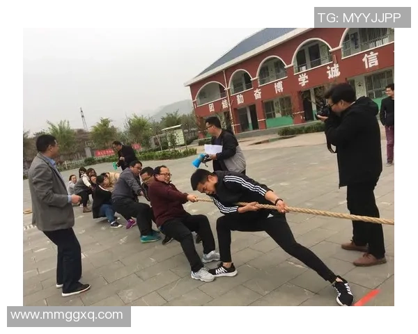 足球扔坐垫的趣味挑战赛让你体验别样的运动乐趣与团队合作精神